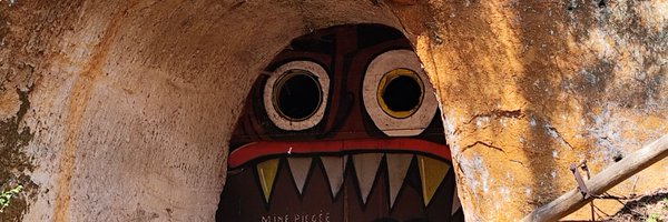 oueeeeex Profile Banner