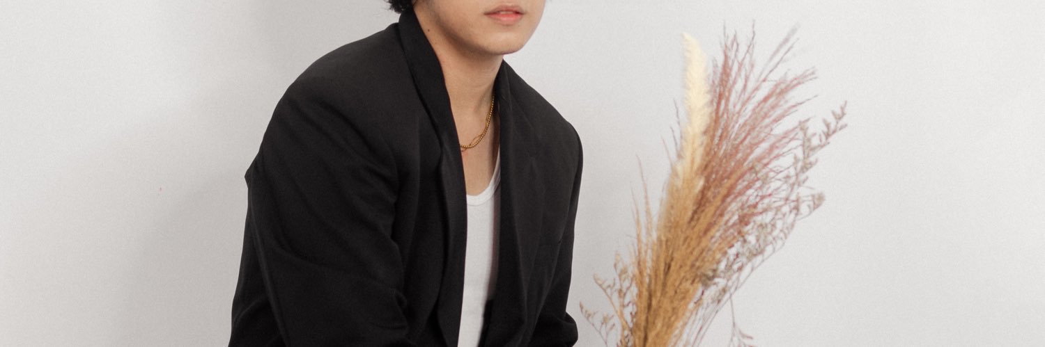 ericsonfernandz's profile banner image