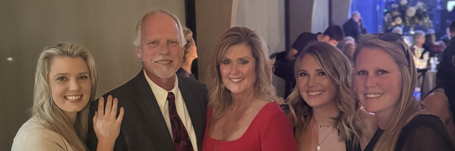 lisacogley's profile banner image