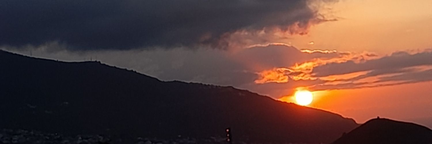 aintza25's profile banner image