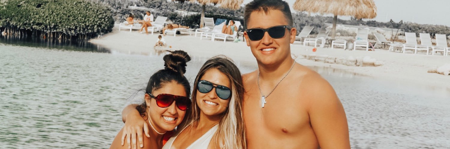 ElliettK's profile banner image