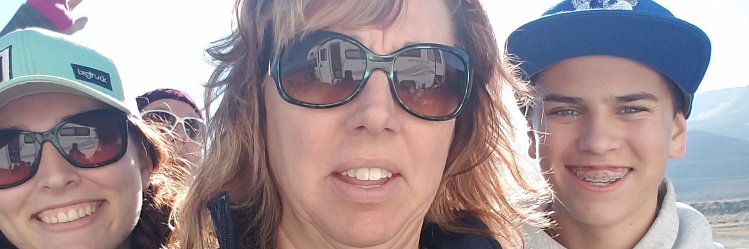 DeanneMHicks's profile banner image
