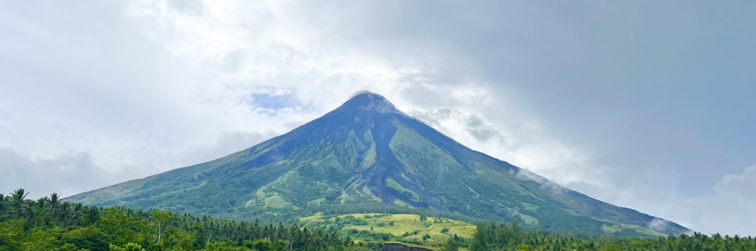 AEiioouuu's profile banner image