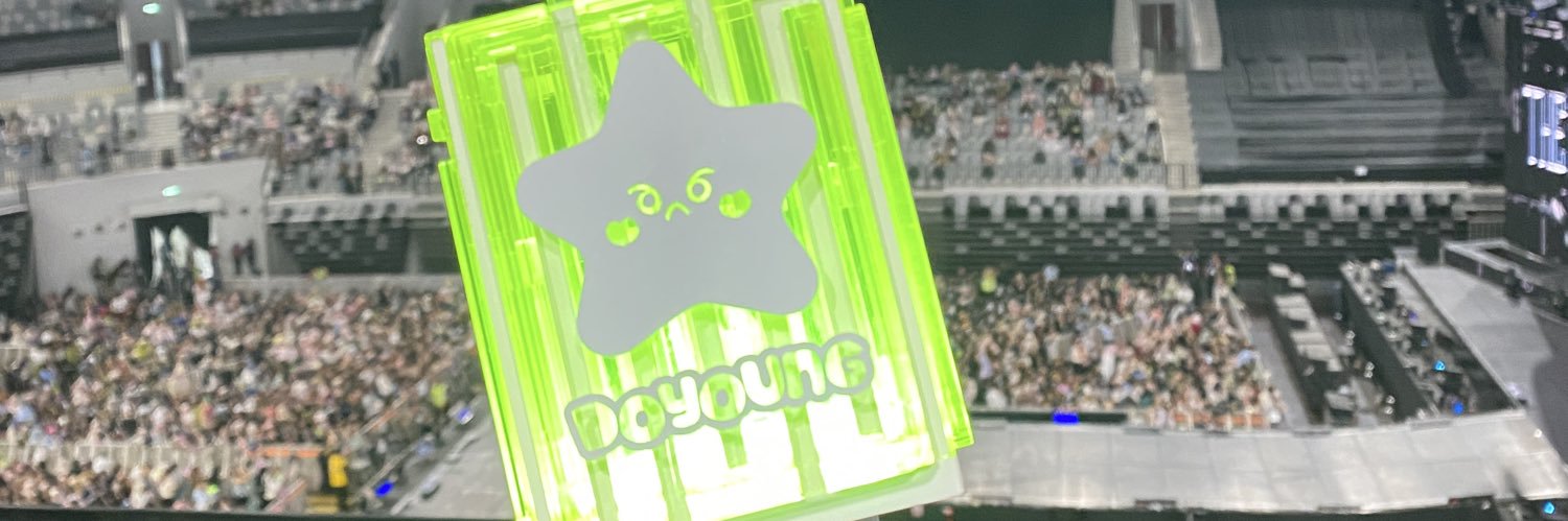 masdoyaein's profile banner image