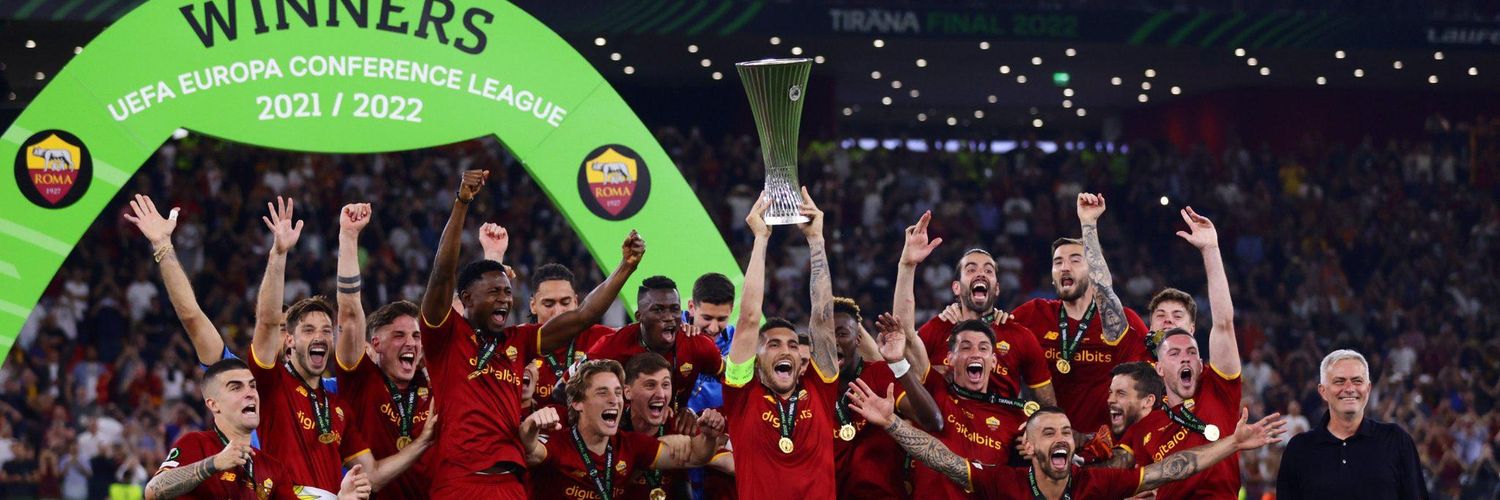 Usamovic's profile banner image