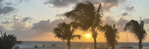 Lonabaileyy Profile Banner