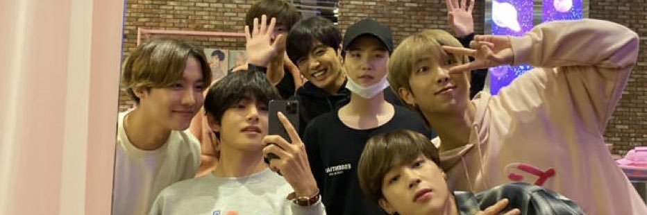 vminorbits's profile banner image