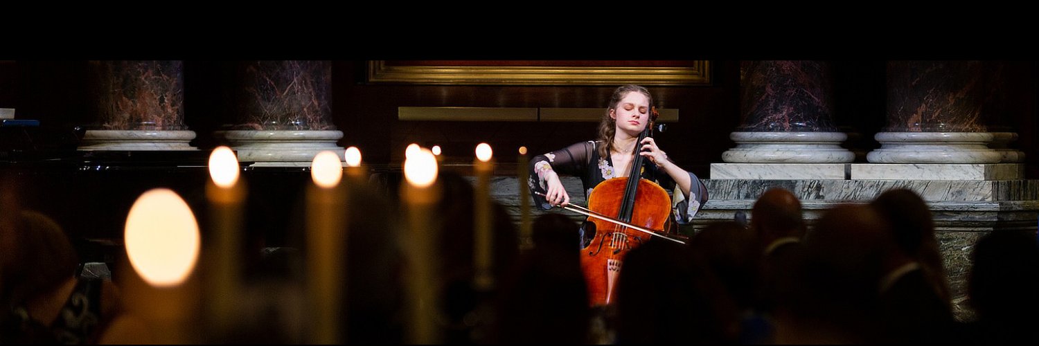 Sophie Oliver banner