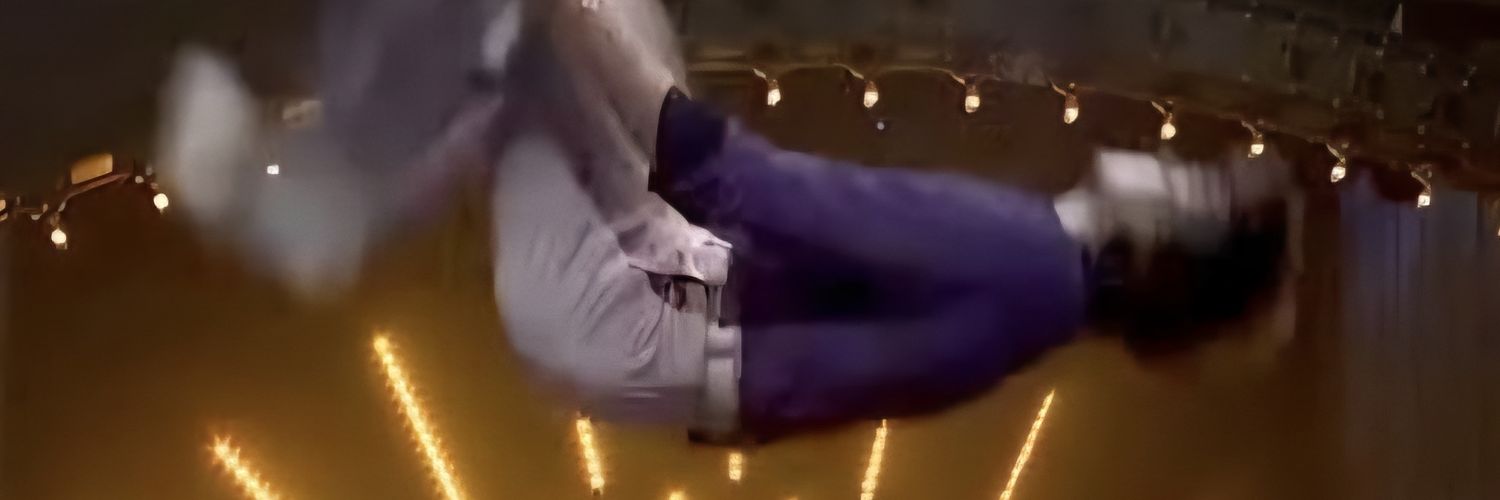 season 4's banner