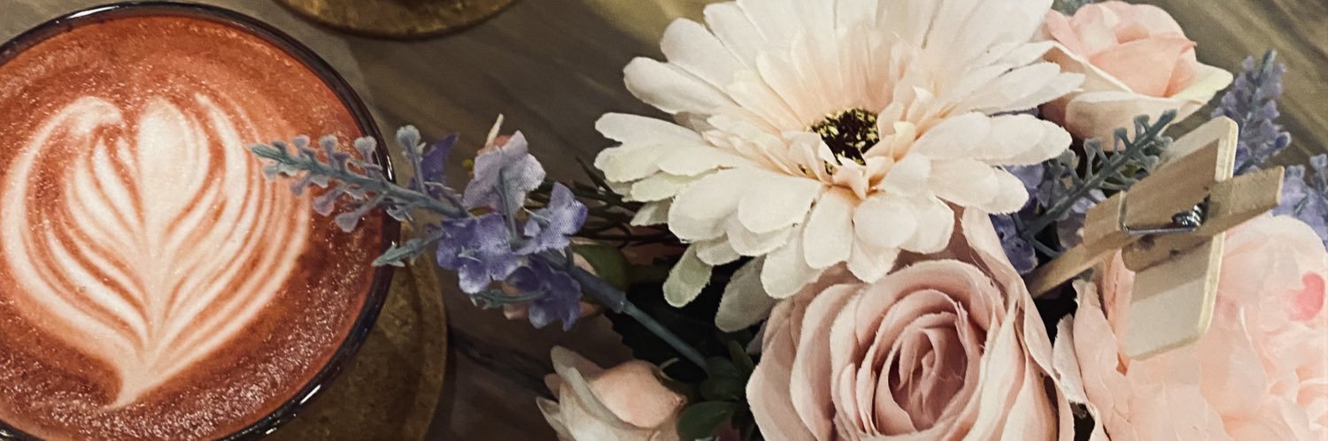 lavania98's profile banner image