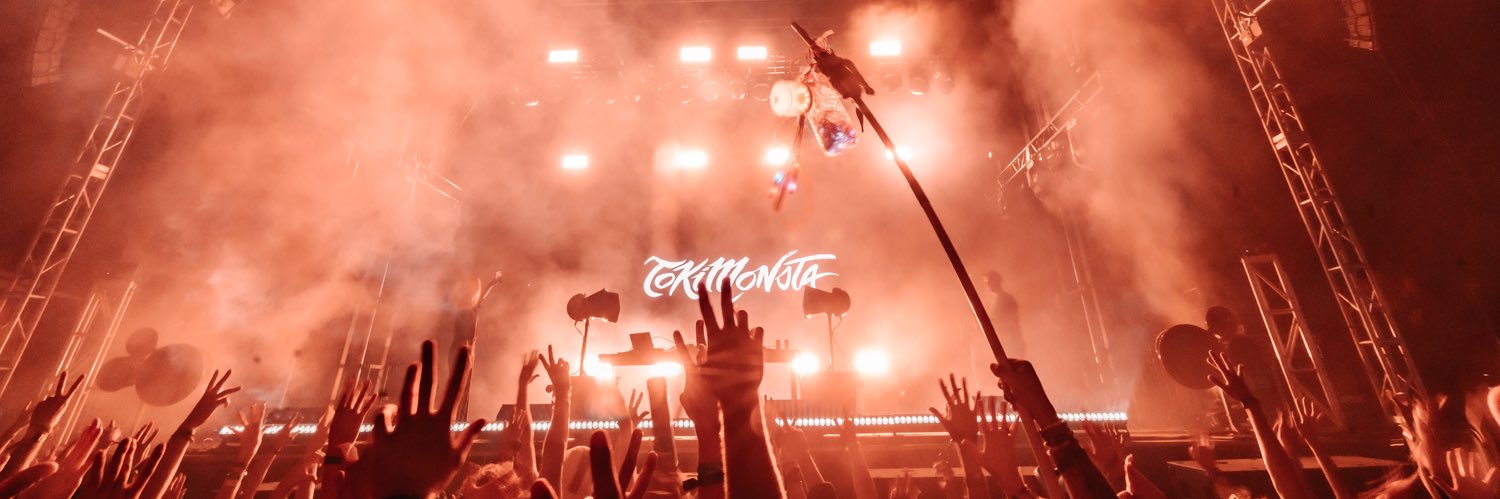 evoltn. banner