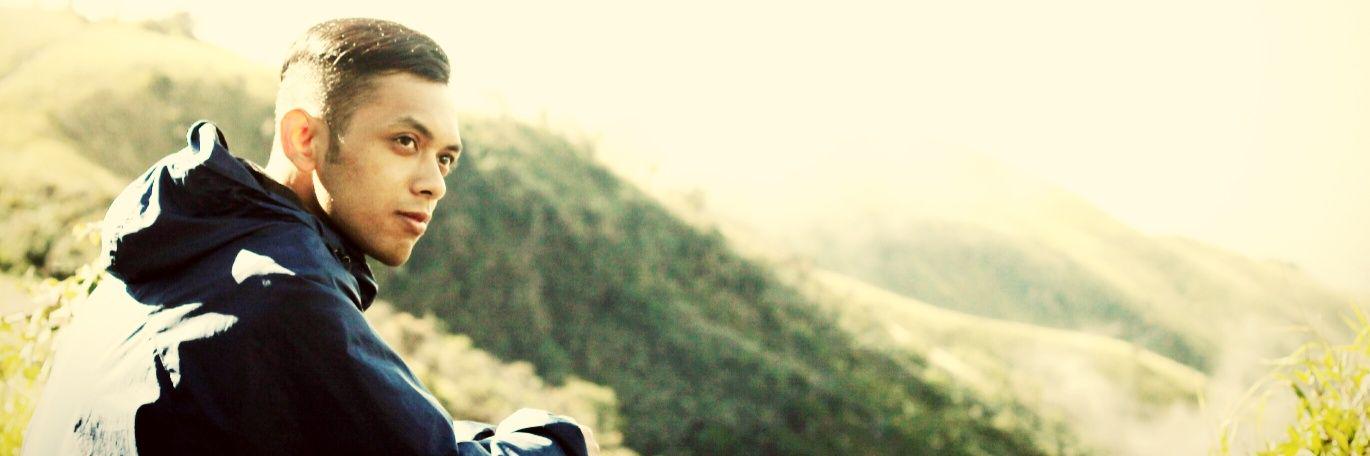 TDefriza's profile banner image