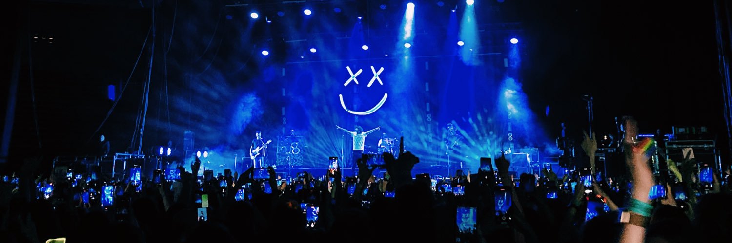 verywera's profile banner image