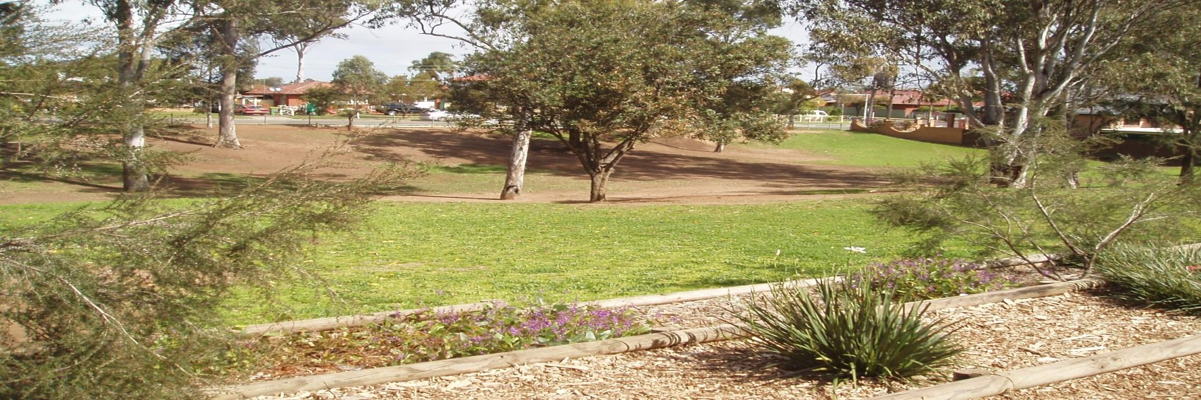 GeorgesHallPS banner