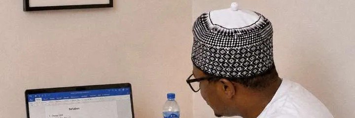 _AQyL's profile banner image