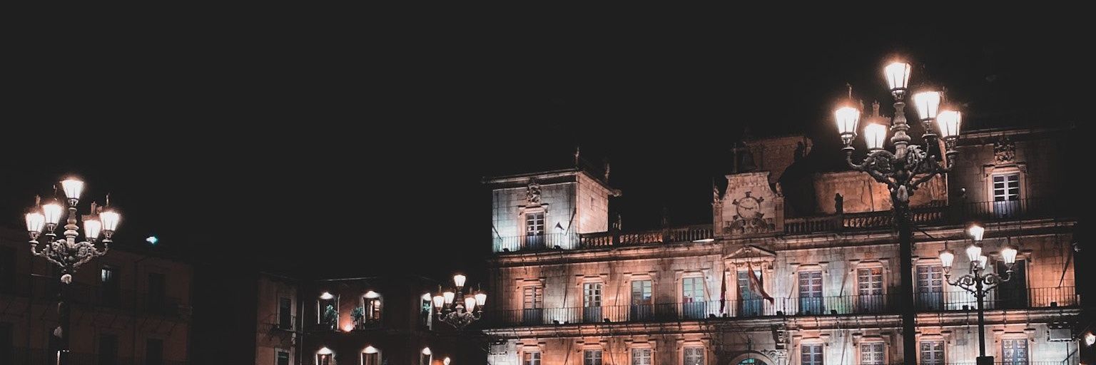 Paramioo's profile banner image