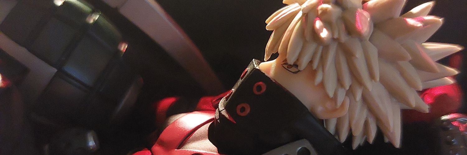 R9M773's profile banner image