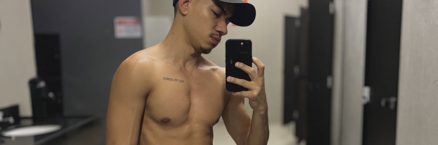iliketwix's profile banner image