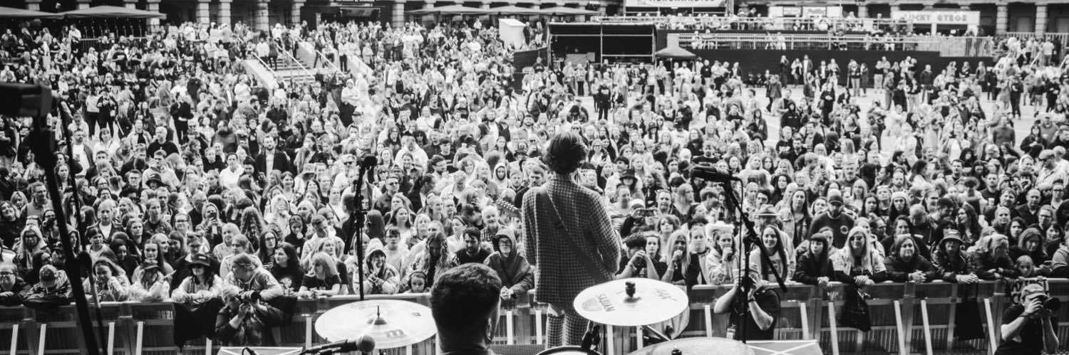 ElephantMuddy's profile banner image
