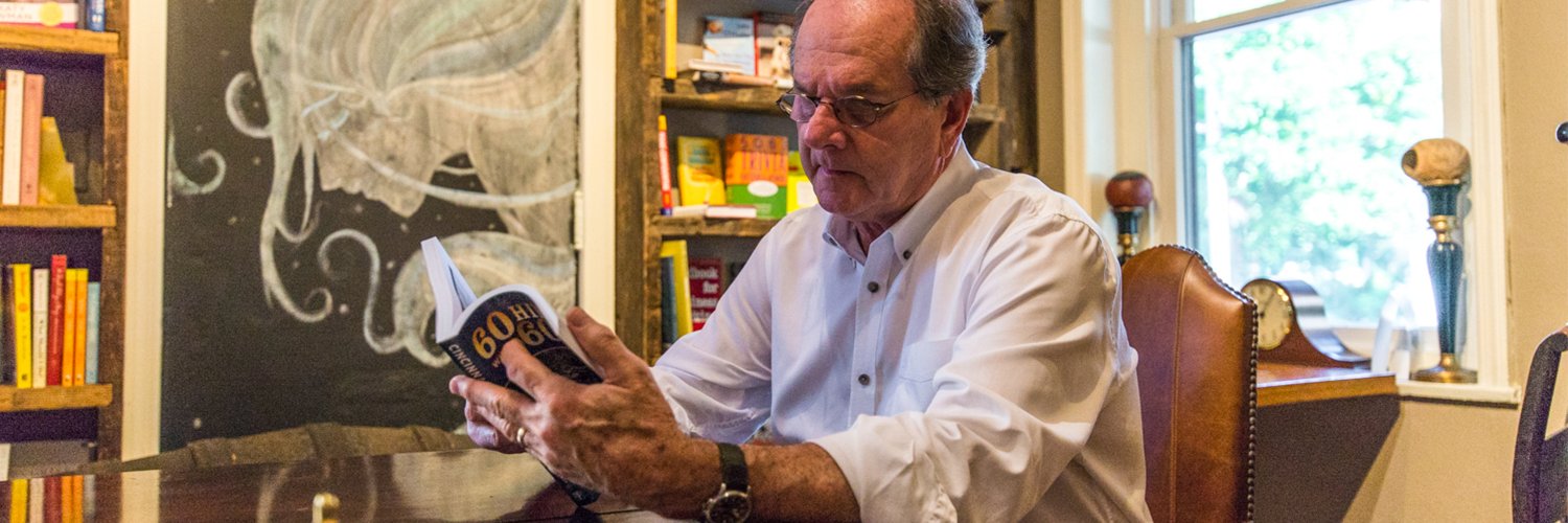 Roebling Point Books & Coffee banner