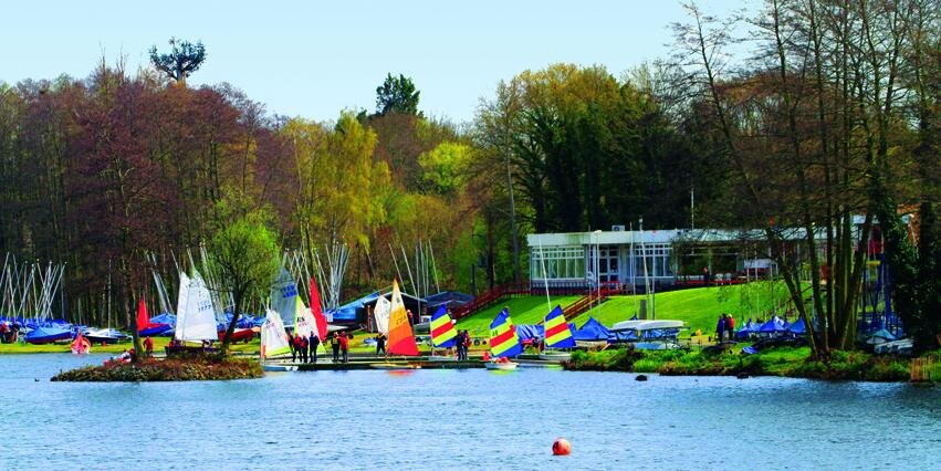 Chipstead Sailing banner