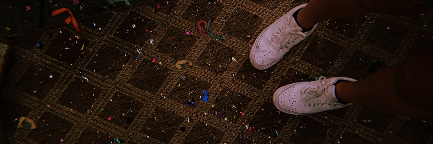 kelseyliv's profile banner image