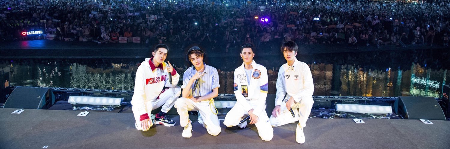 showpowmay's profile banner image