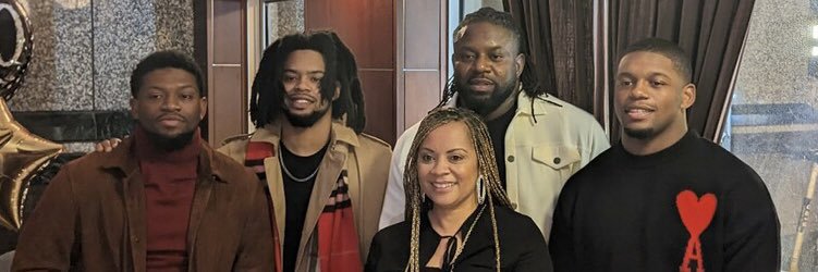 Trinette Small banner