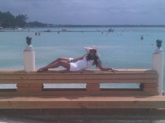 Elizabethbaez03's profile banner image