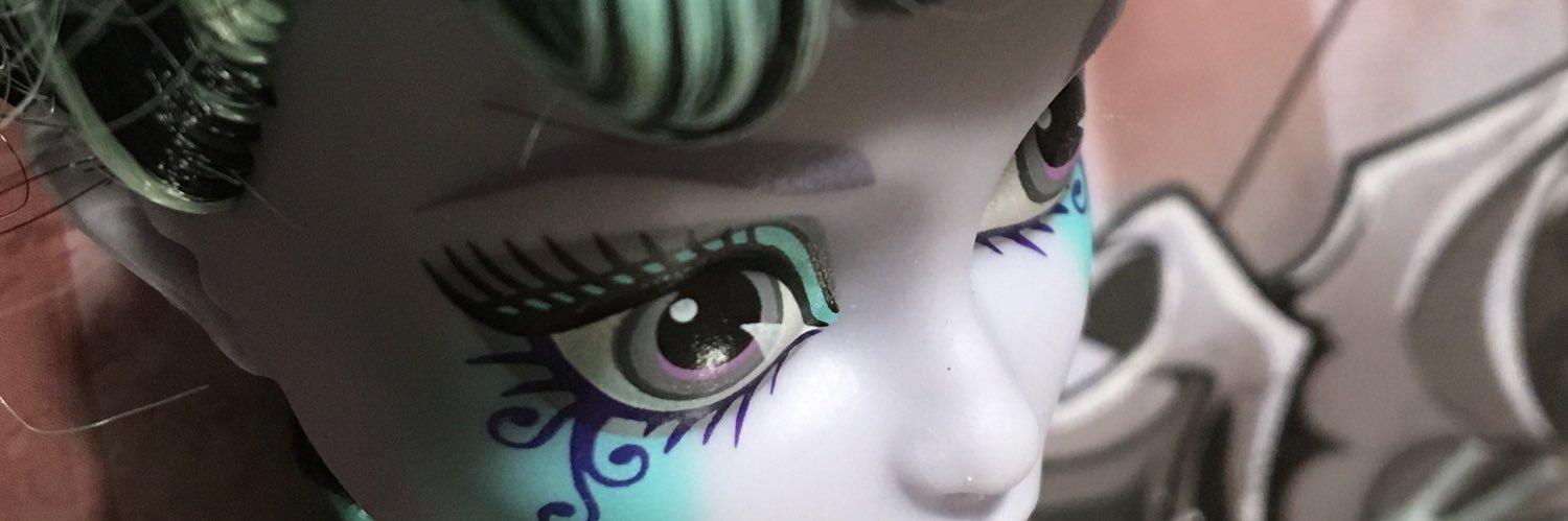h2tm's profile banner image