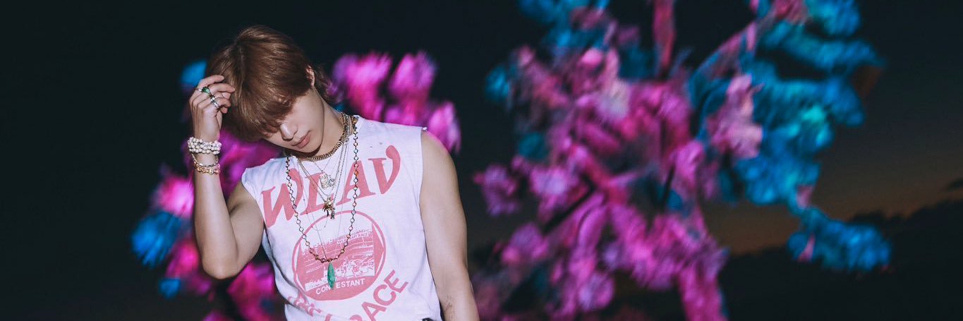 사나 banner