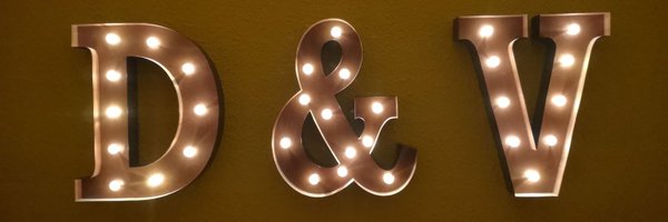 DaniVara Profile Banner