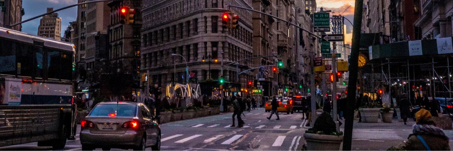 dann_chen's profile banner image