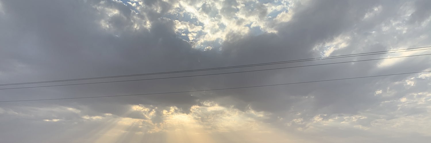 M banner