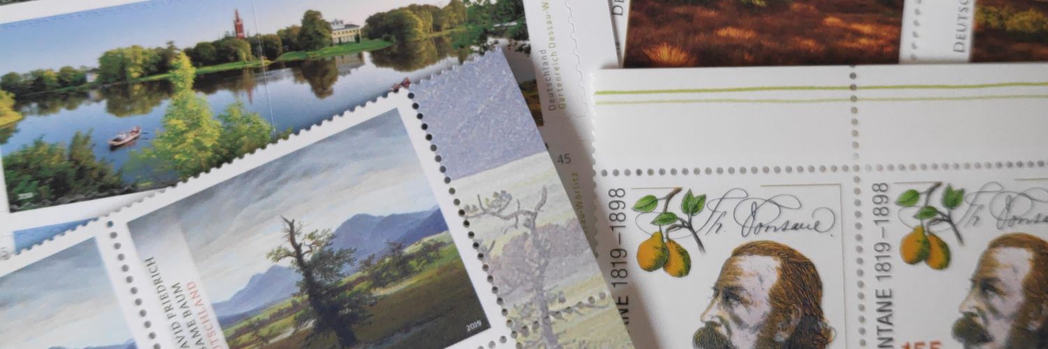 Alexandra 📚🛋📝📮📬 banner