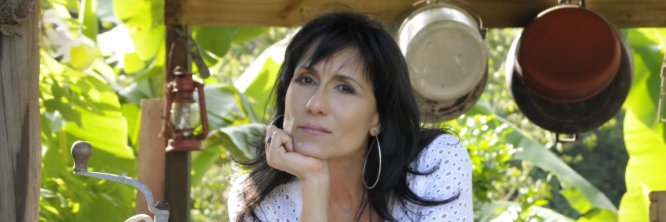 Ana Toledo's banner