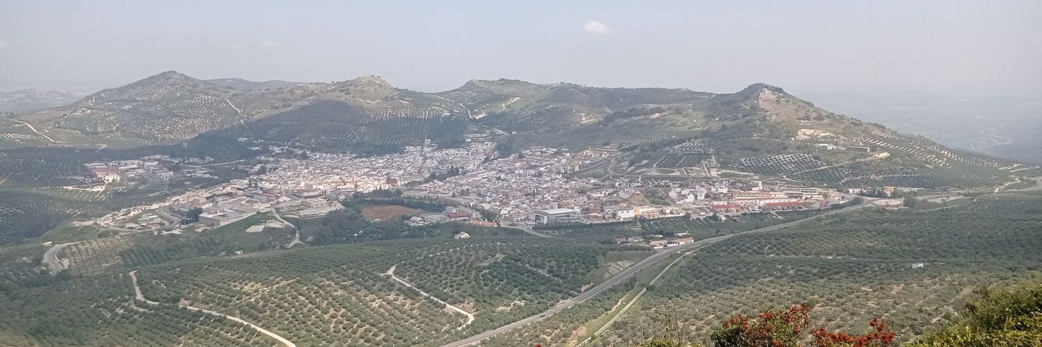 crismontes73's profile banner image