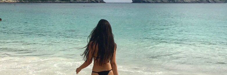 _vitoriagomes's profile banner image