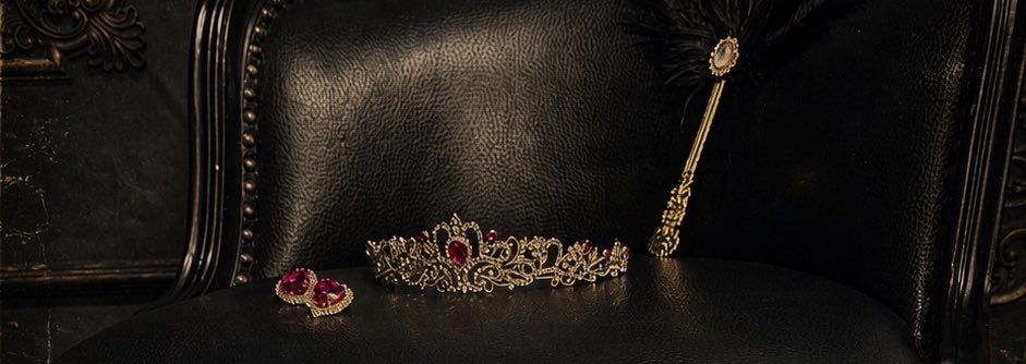 fabulous_amina's profile banner image