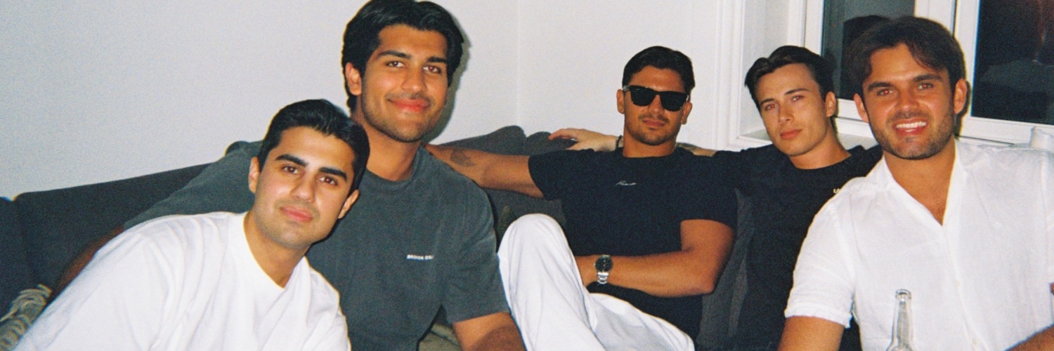 Krissqs's profile banner image