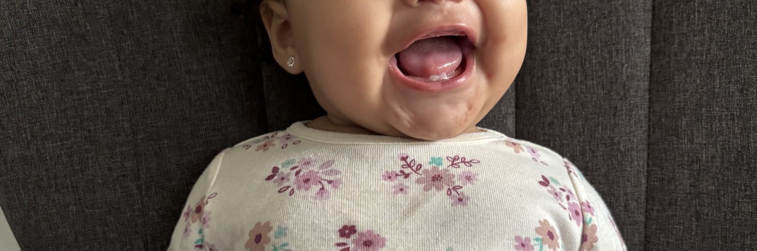 LeisyMarie's profile banner image