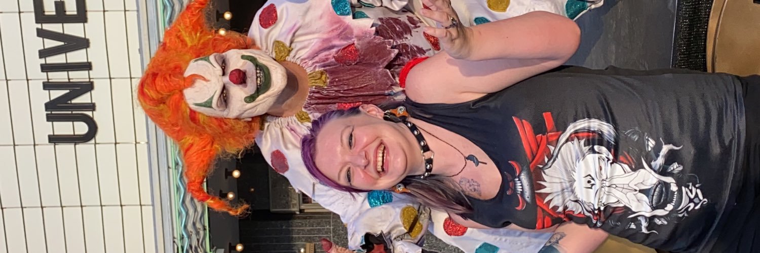 MeagzisreadyforHHN banner