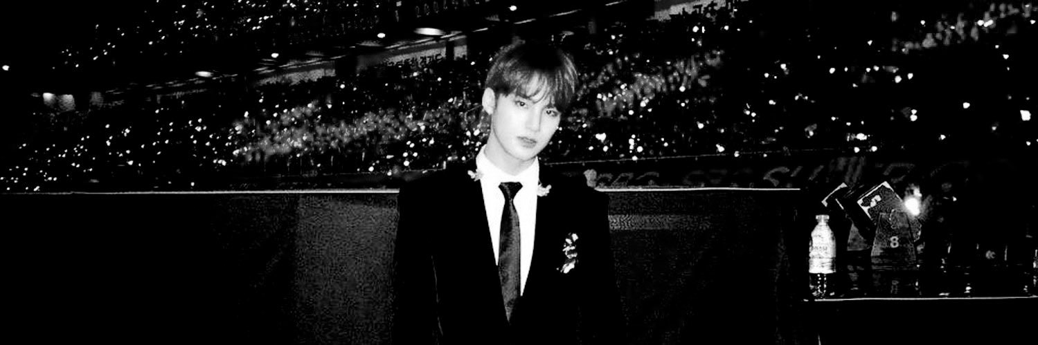ZØ (mention after dm yaa) banner