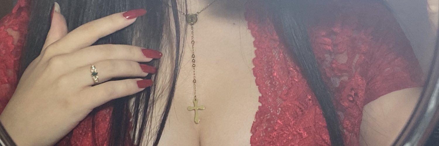 eliisiin's profile banner image