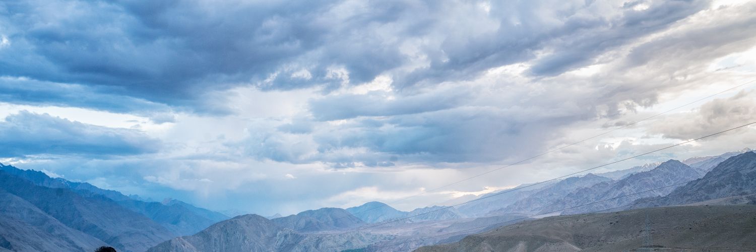 Soumyadeep Mukherjee 🏡 banner