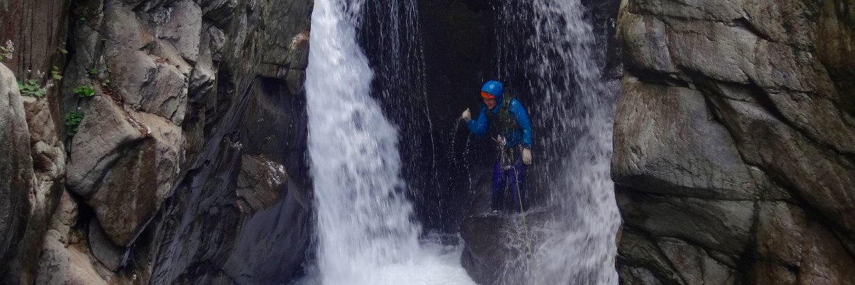 辺境クライマーけんじり banner