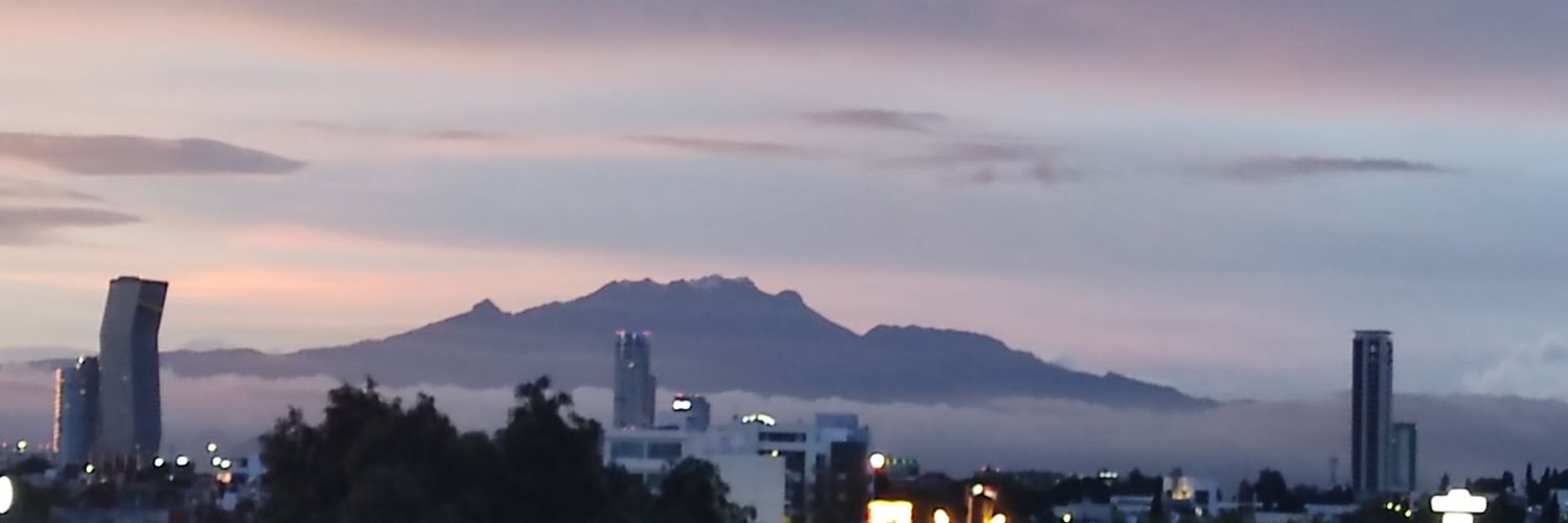 chispillatronik's profile banner image