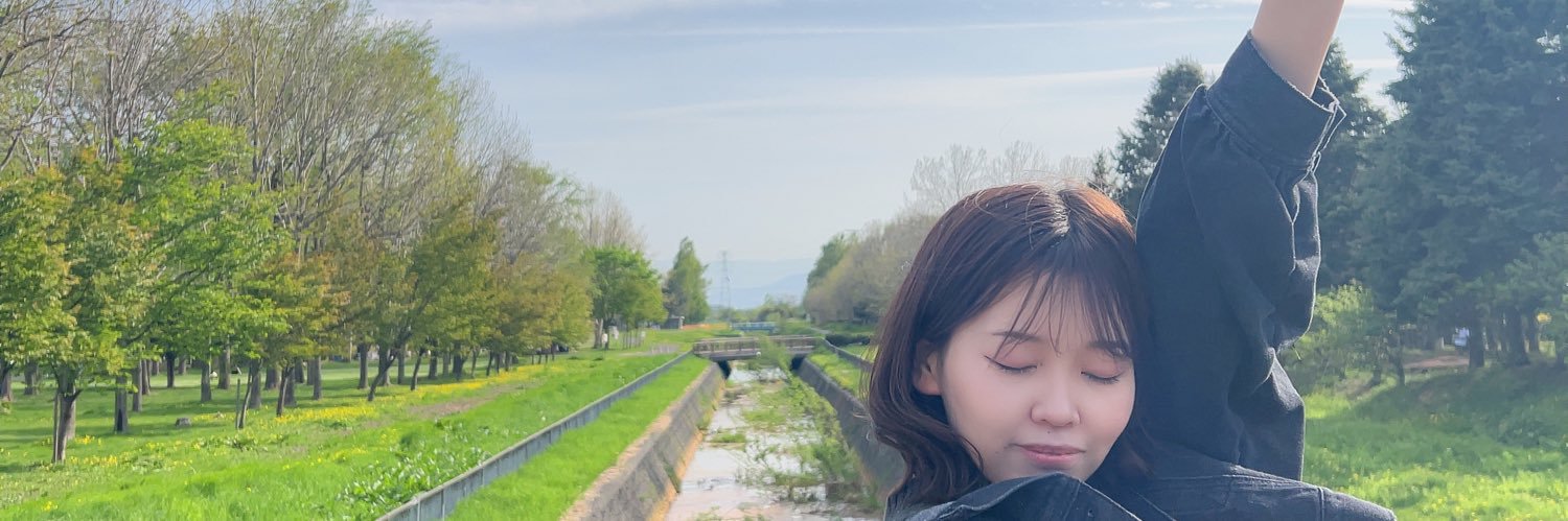 e_8484's profile banner image