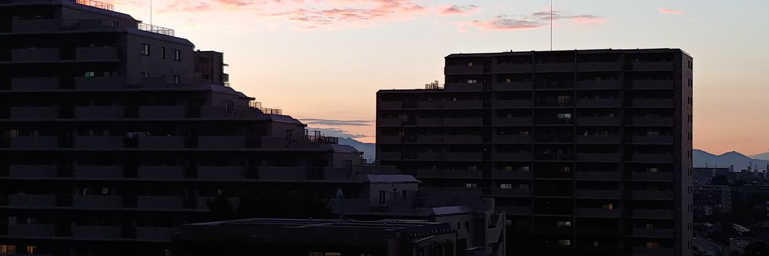 ㅇㅈㅁ 게임, 사기꾼엔 좌우가 없다 banner