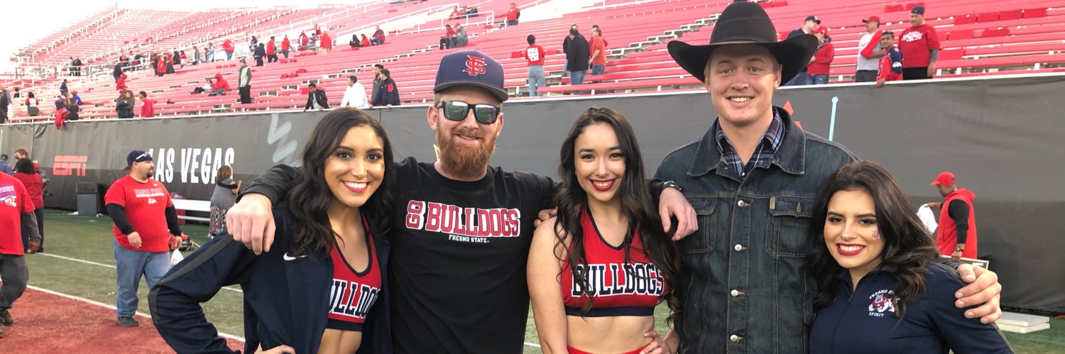 Kellyg1212's profile banner image